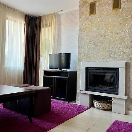 Apartament гранд манастира частен Pamporowo